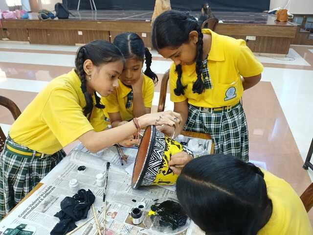 Earthen pot painting competition