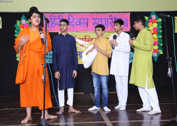 Hindi divas celebration